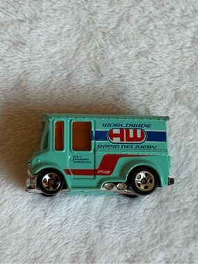 Hot wheels Worldwide Rapid Delivery Mint Green Toy Delivery Van #hotwheels